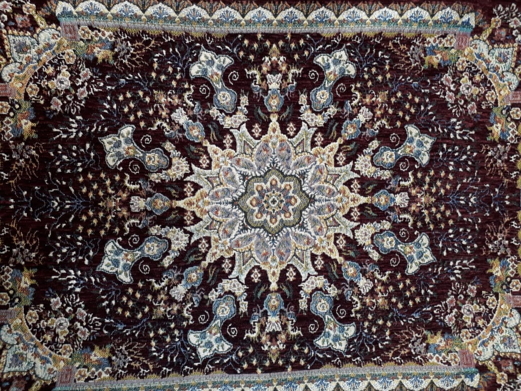 تصویر 1 از قیمت عمده روبالشتی طرح قالی شانل مخمل
